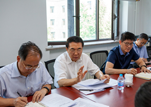 白春禮參加科學(xué)傳播局黨支部“不忘初心、牢記使命”主題教育專題組織生活會(huì)